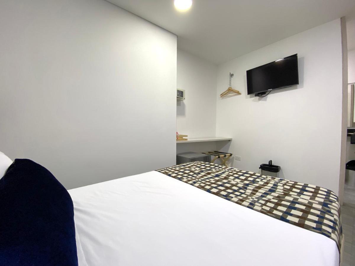 Seven Inn Hotel เมเดยิน ภายนอก รูปภาพ