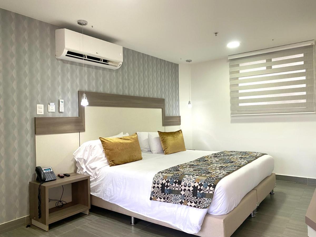 Seven Inn Hotel เมเดยิน ภายนอก รูปภาพ