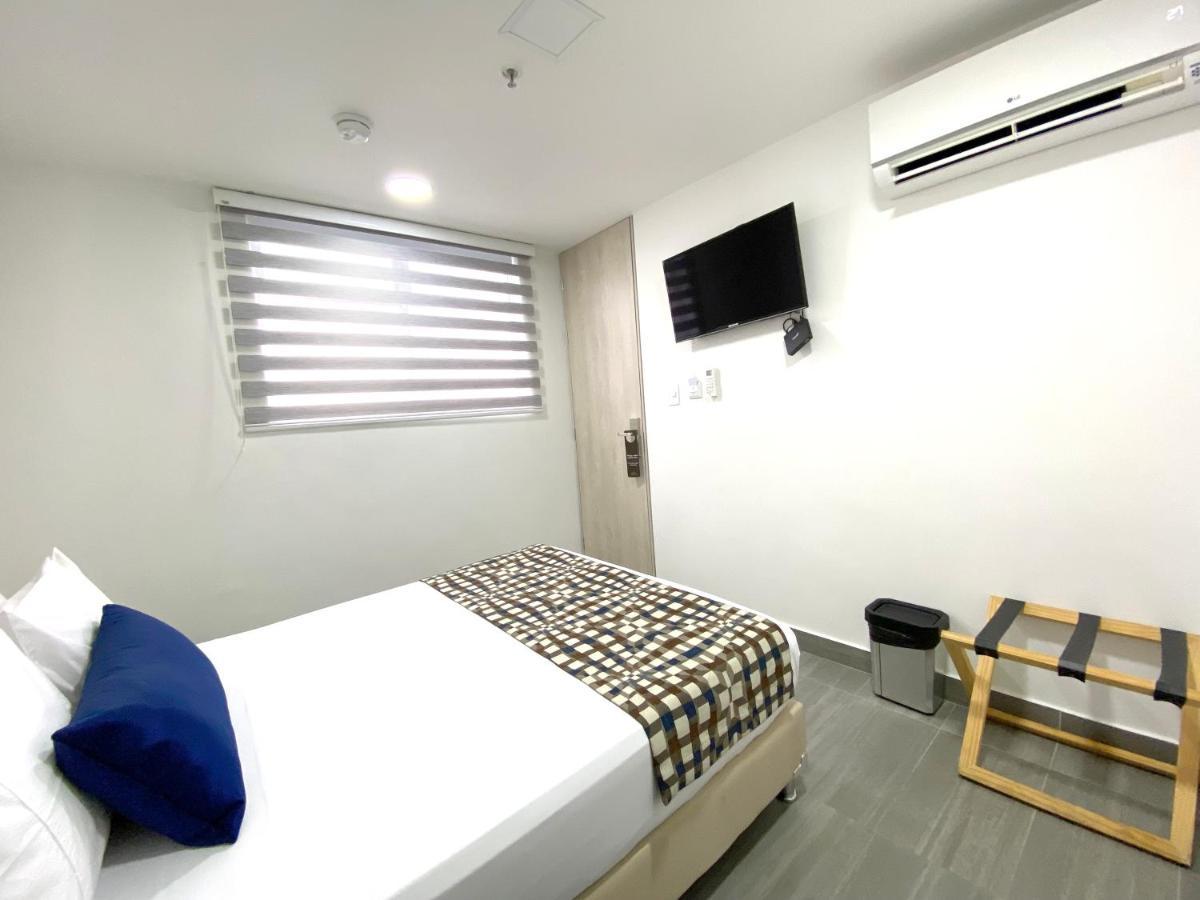 Seven Inn Hotel เมเดยิน ภายนอก รูปภาพ