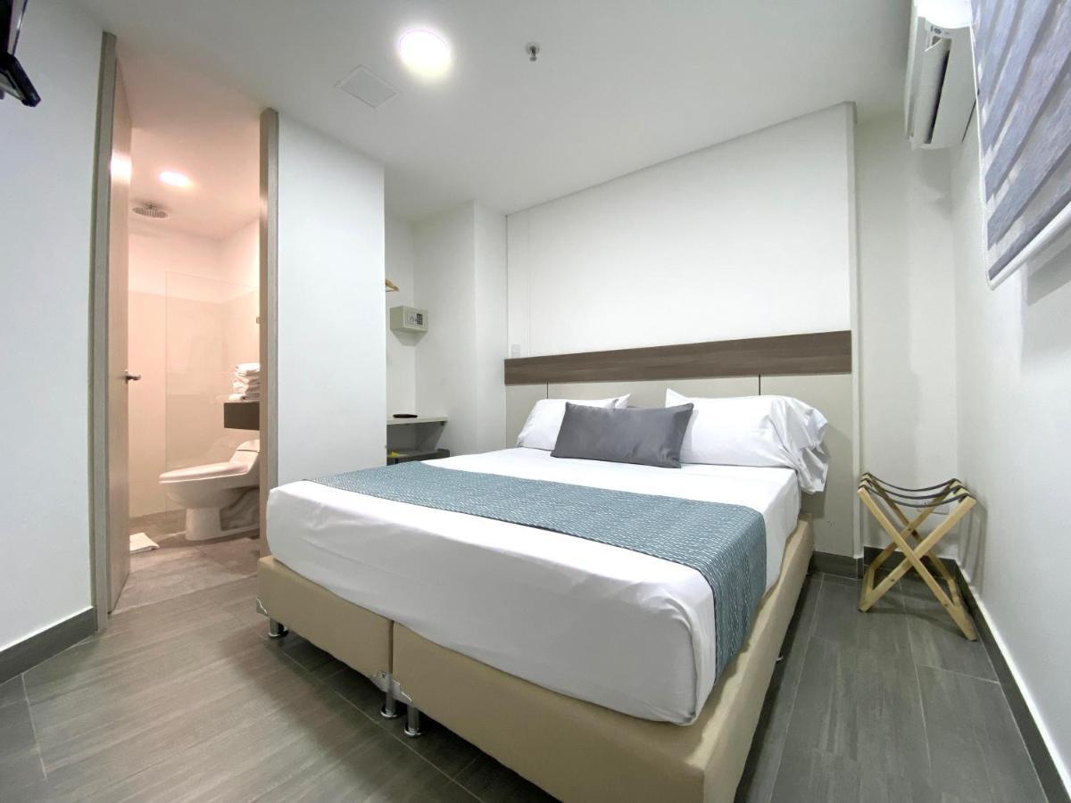 Seven Inn Hotel เมเดยิน ภายนอก รูปภาพ